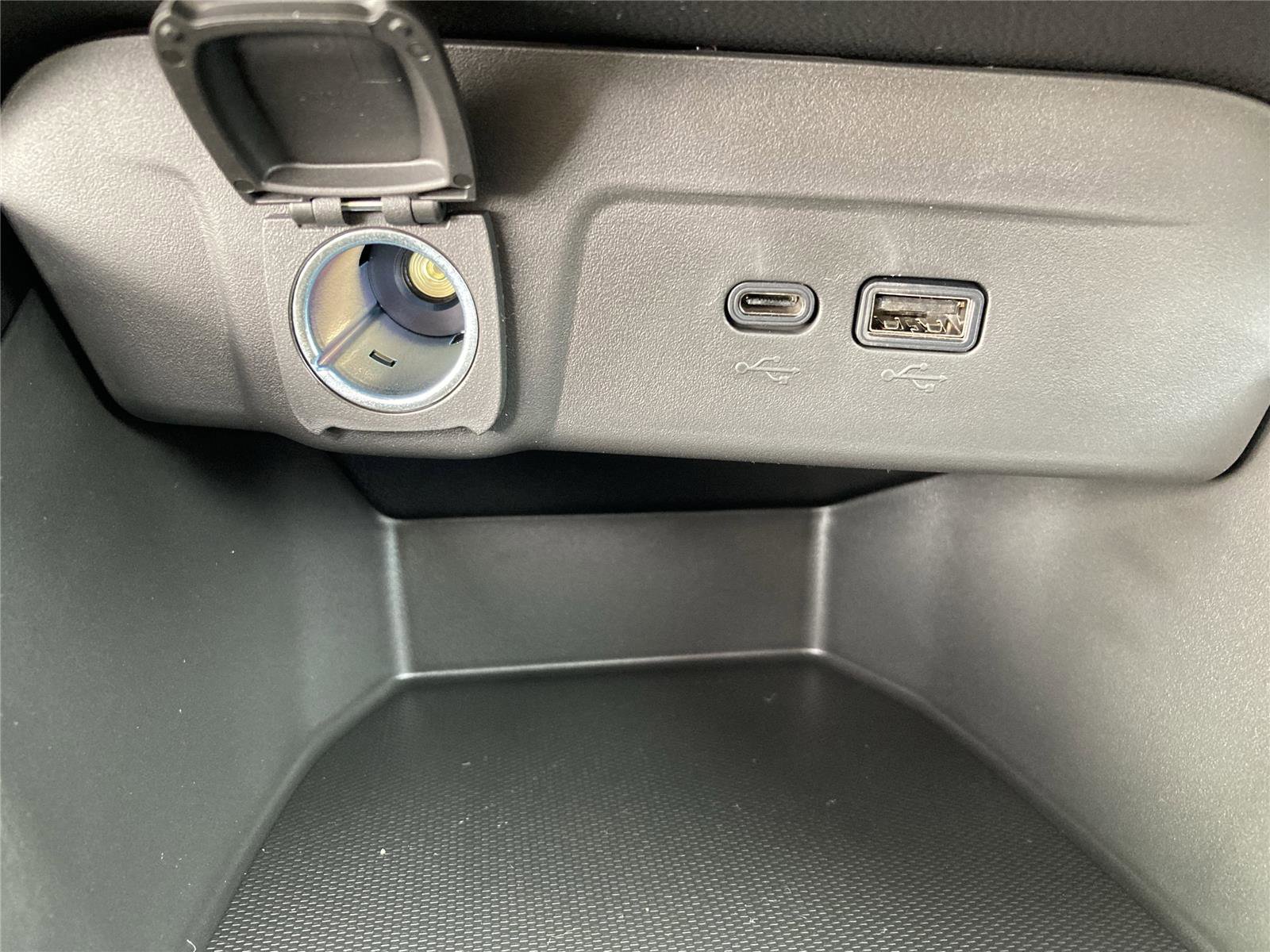 New 2026 Chevrolet Trax LT w/ Driver Confidence Package image 21