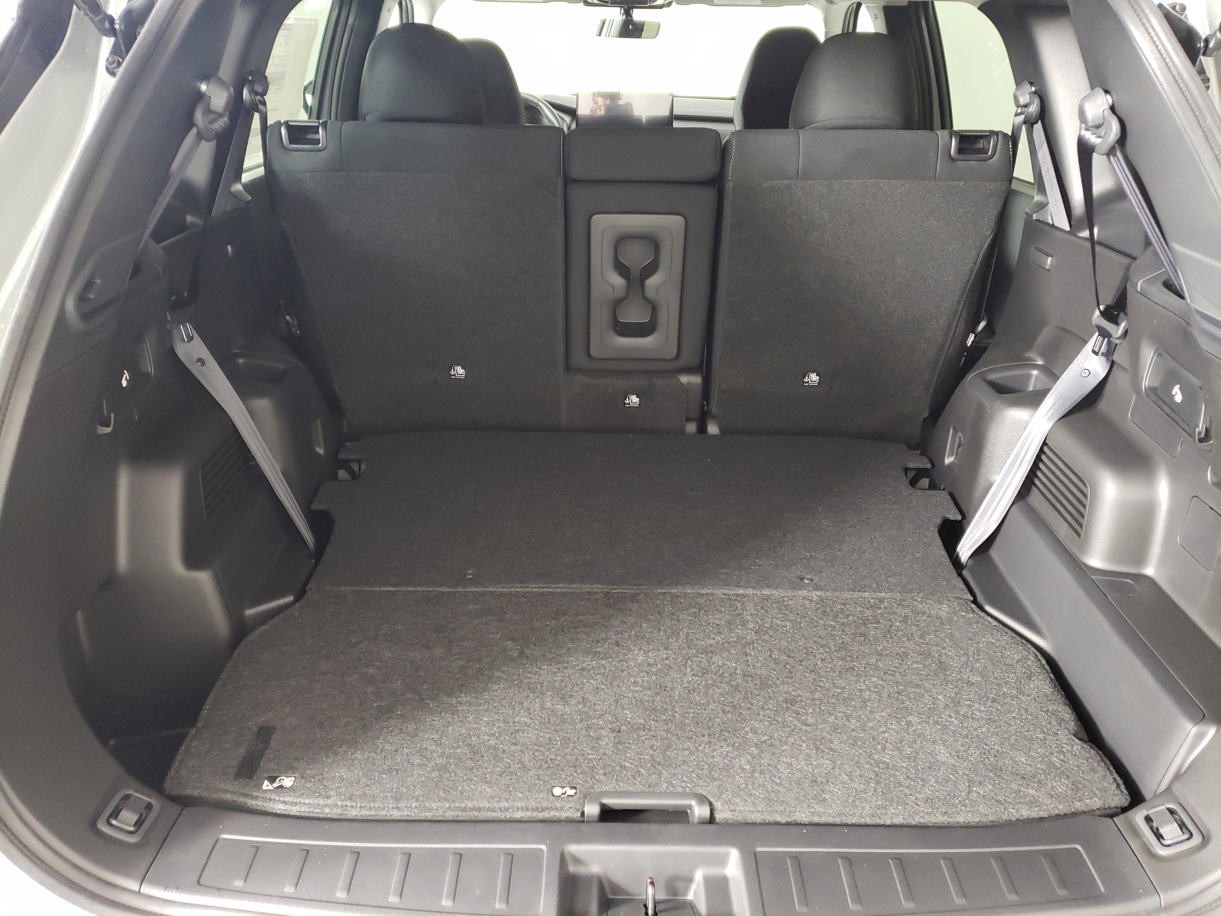 New 2026 Mitsubishi Outlander ES image 13