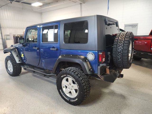 Used 2009 Jeep Wrangler Unlimited X AWD/4WD image 3