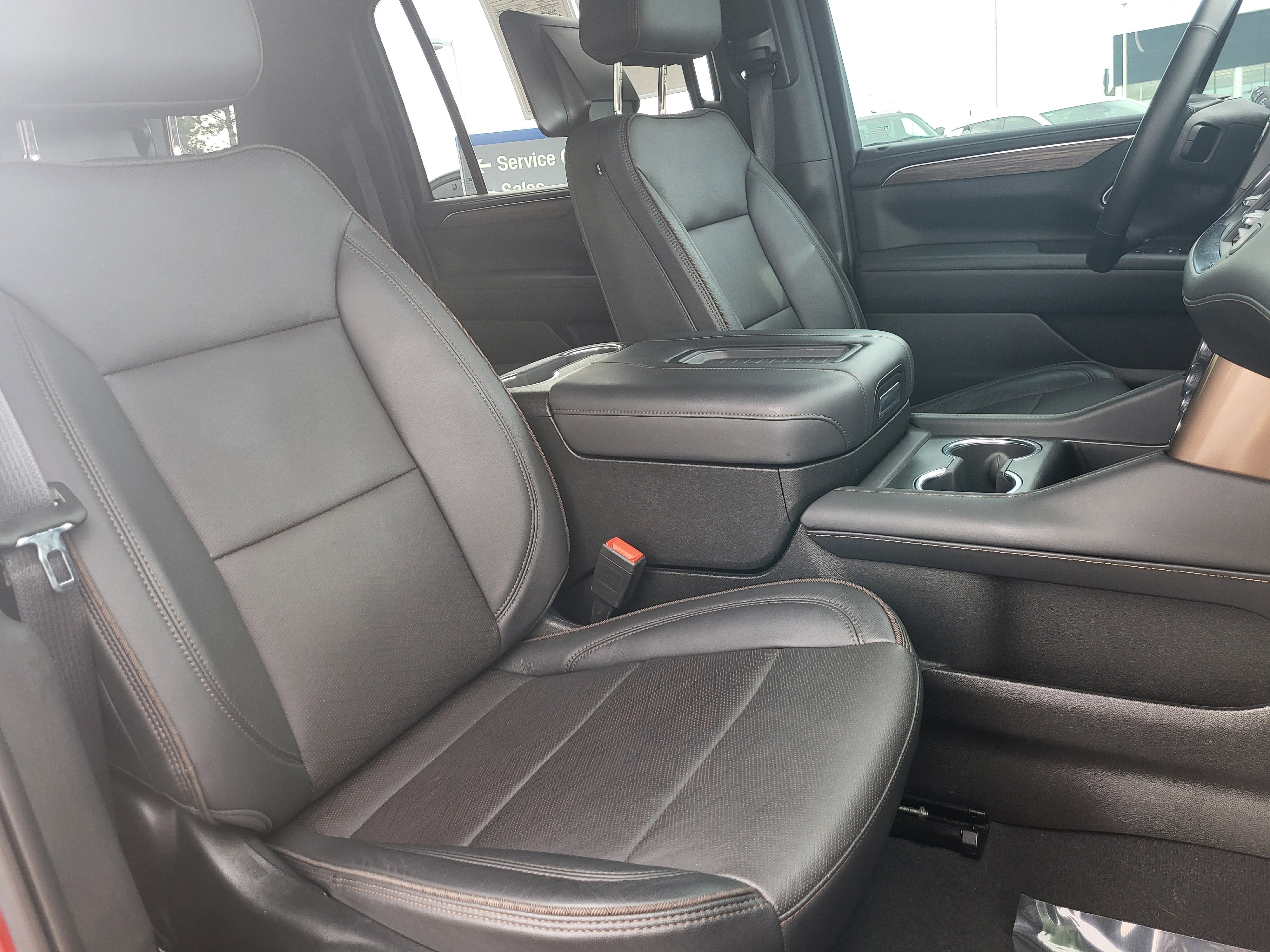 Certified 2023 Chevrolet Suburban High Country image 21