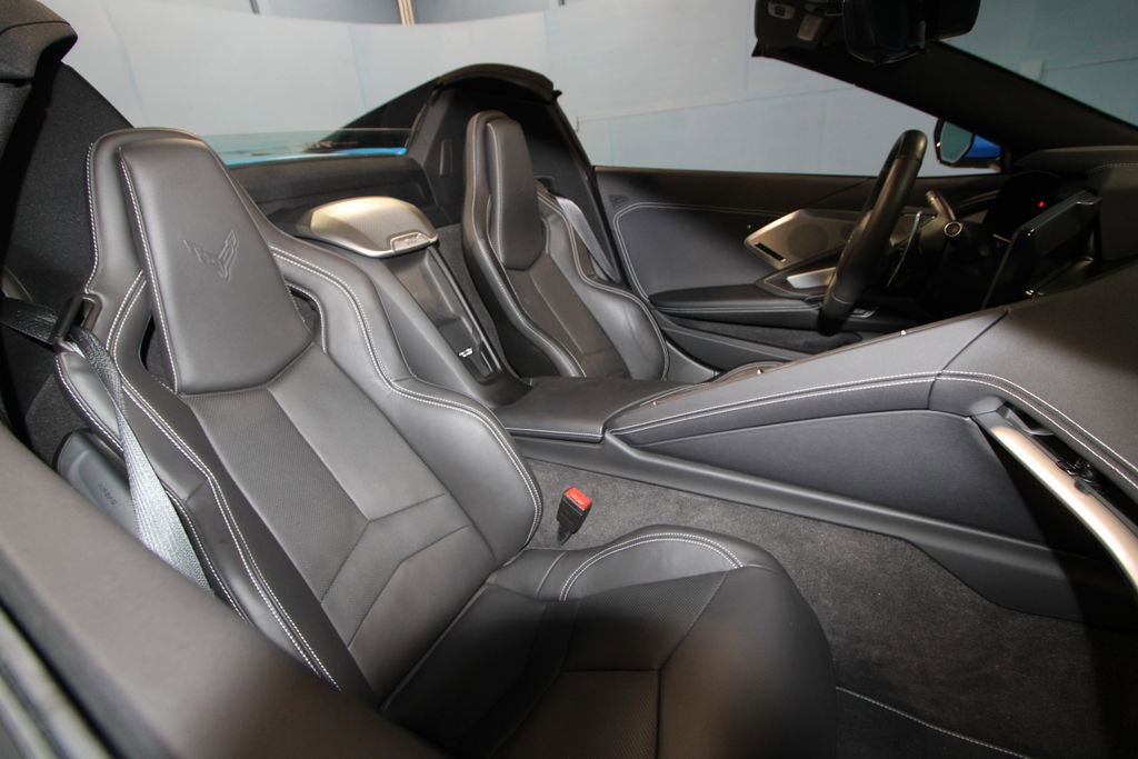Used 2023 Chevrolet Corvette Stingray Preferred Conv w/ Battery Protection Package image 27