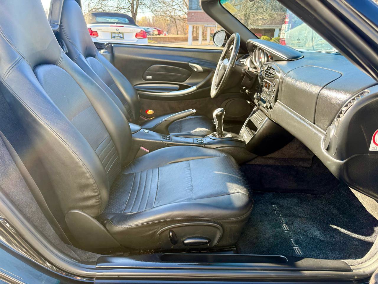 Used 2000 Porsche Boxster S RWD image 22
