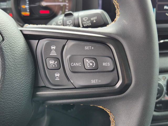 Used 2024 Jeep Wrangler Unlimited AWD/4WD image 22