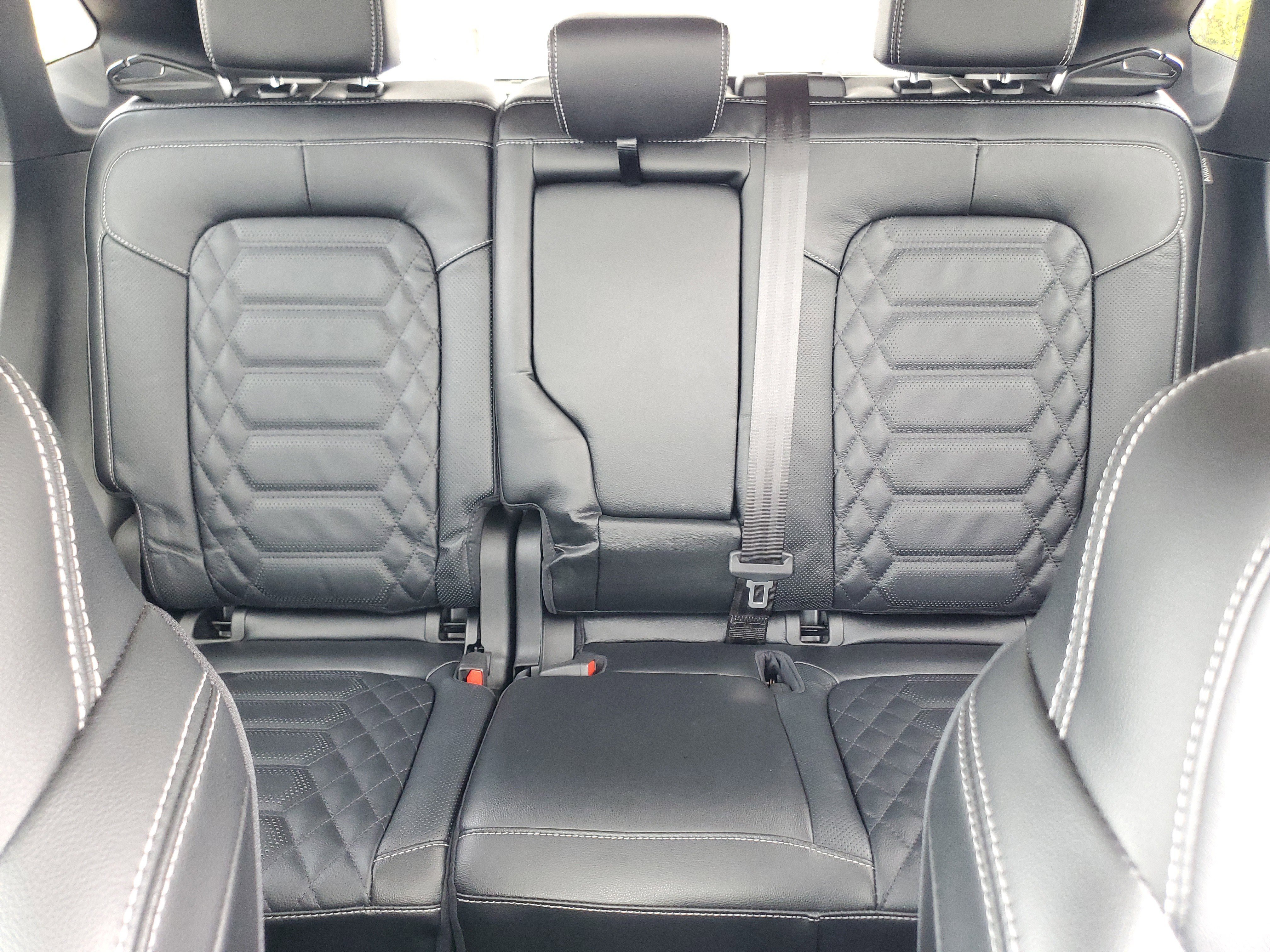 Used 2023 Ford Escape Platinum w/ Premium Technology Package AWD/4WD image 19