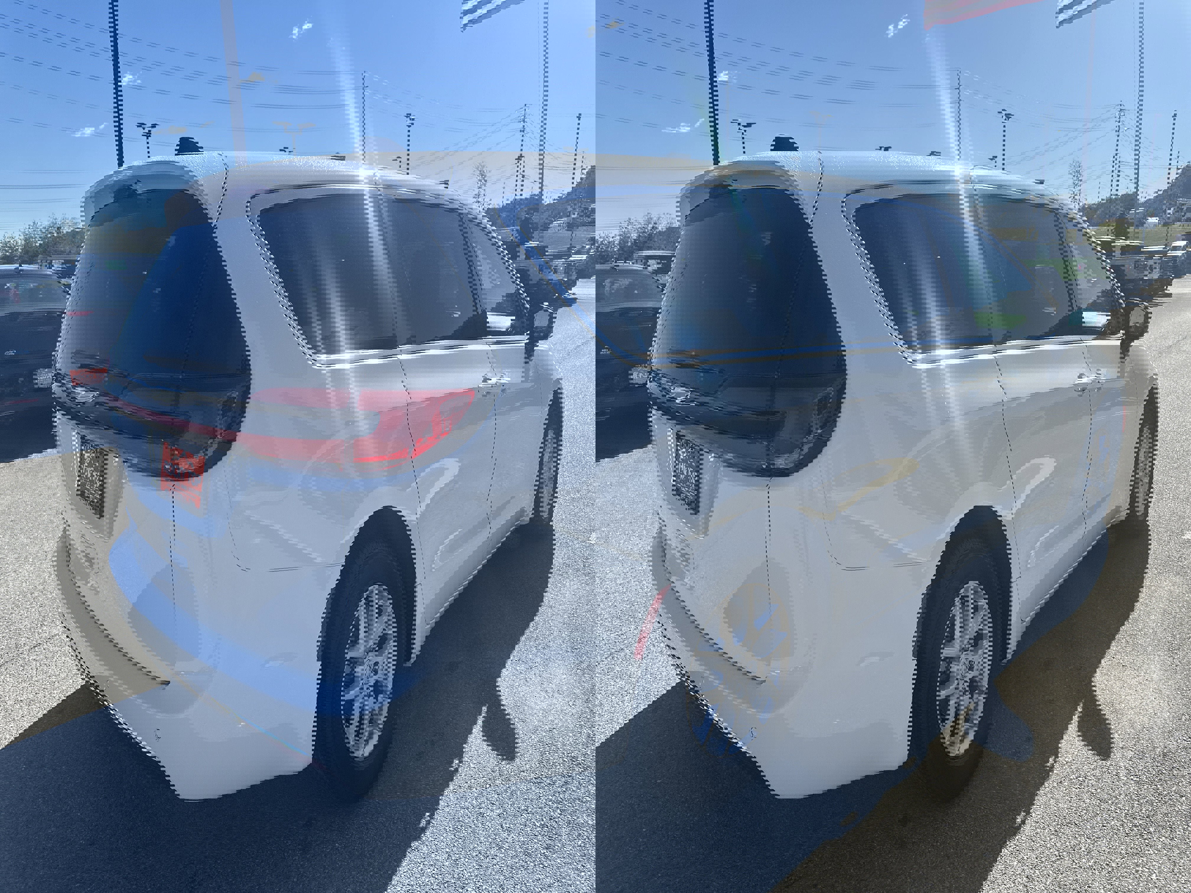 New 2026 Chrysler Pacifica Select image 7