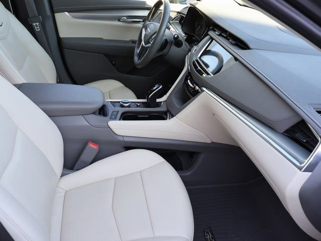 Certified 2021 Cadillac XT5 Premium Luxury image 15