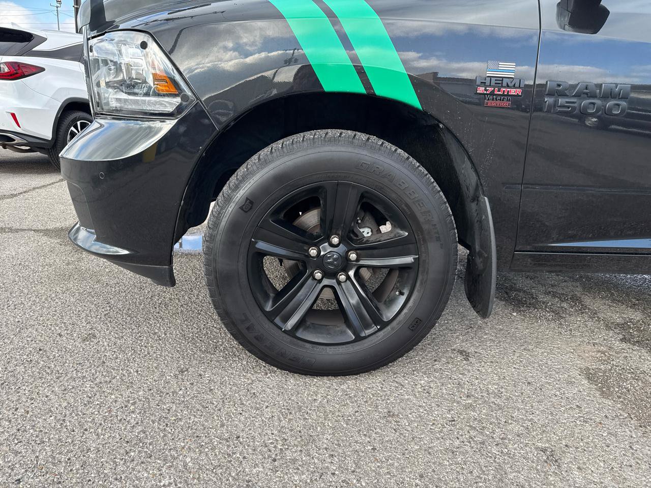 Used 2018 RAM 1500 Sport w/ Convenience Group AWD/4WD image 28