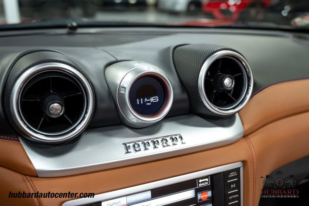 Used 2016 Ferrari California T image 25