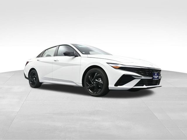 New 2026 Hyundai Elantra SEL Sport Premium FWD image 30