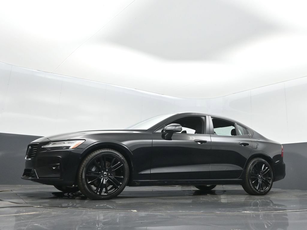 Used 2024 Volvo S60 B5 Plus w/ Climate Package AWD/4WD image 11