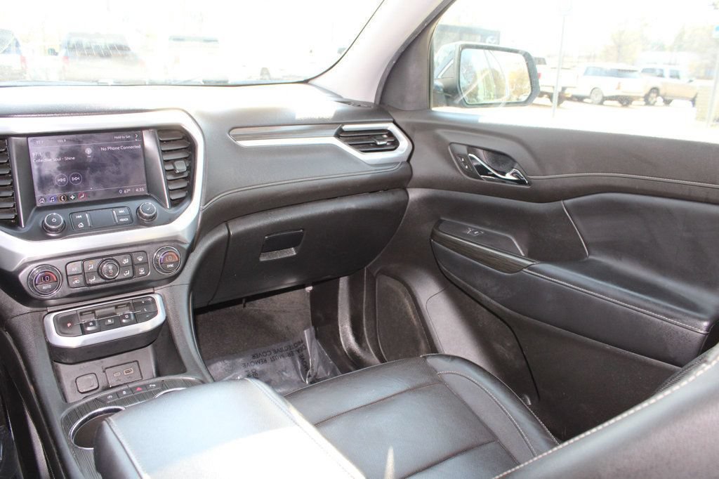 Used 2020 GMC Acadia SLT FWD image 15