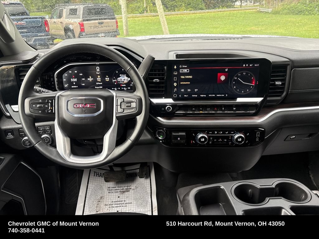 Used 2026 GMC Sierra 1500 SLT AWD/4WD image 16
