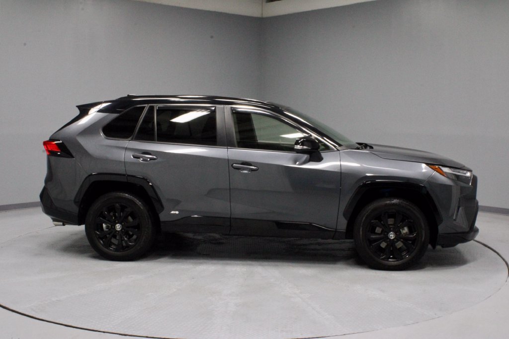 Used 2023 Toyota RAV4 XSE w/ XSE Grade Weather Package AWD/4WD image 11