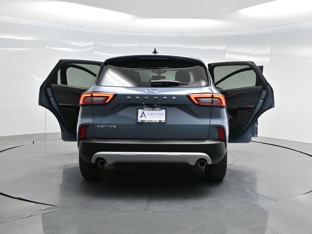 Used 2025 Ford Escape Active image 42