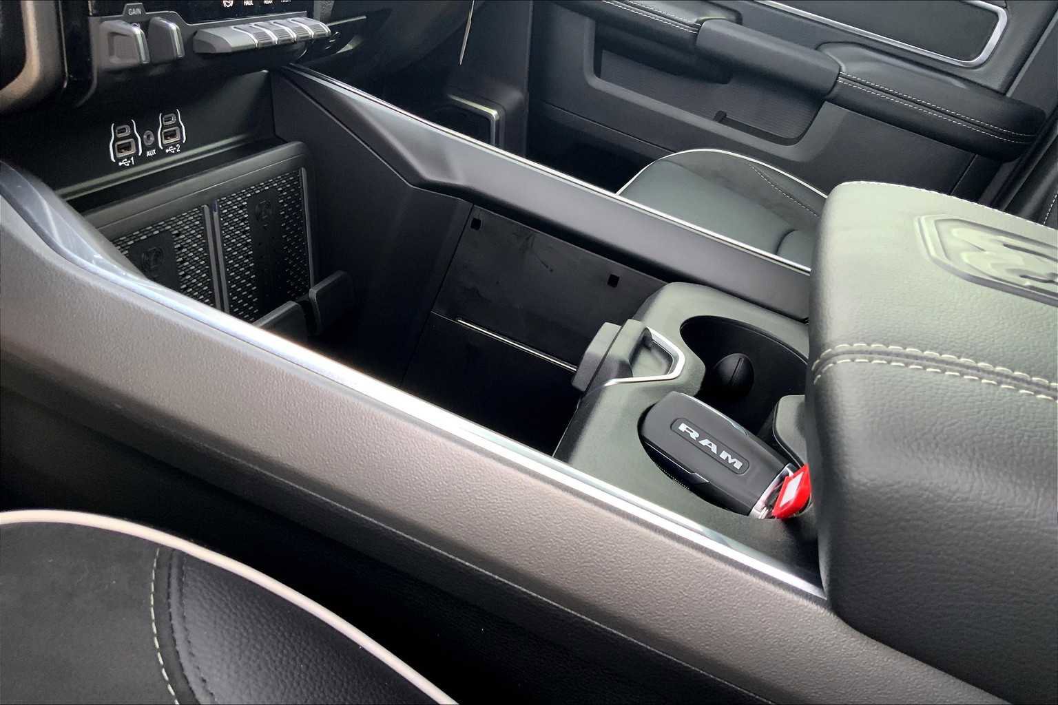 New 2025 RAM 2500 Laramie w/ Night Edition image 7