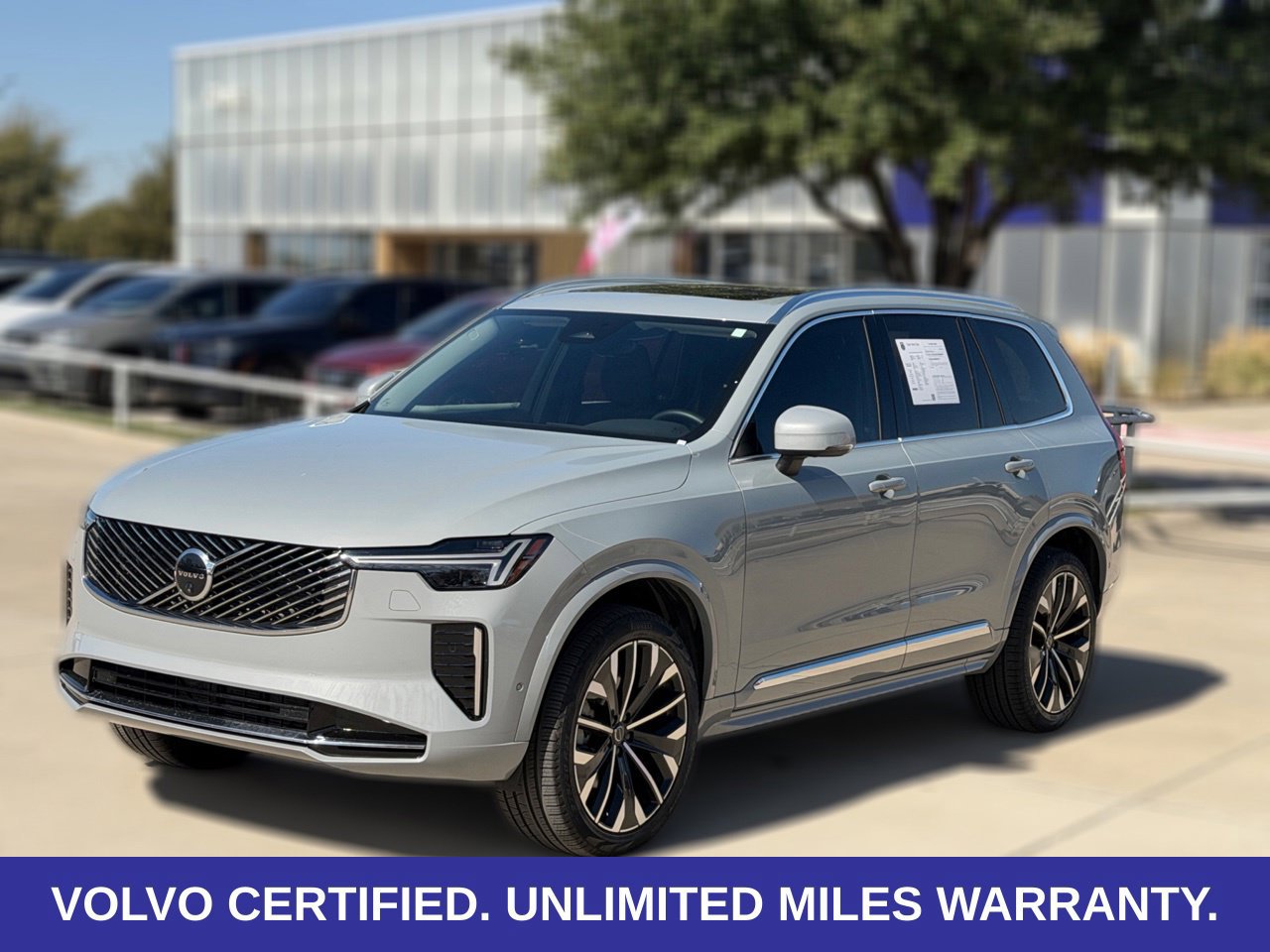 Certified 2026 Volvo XC90 B6 Plus AWD/4WD image 4