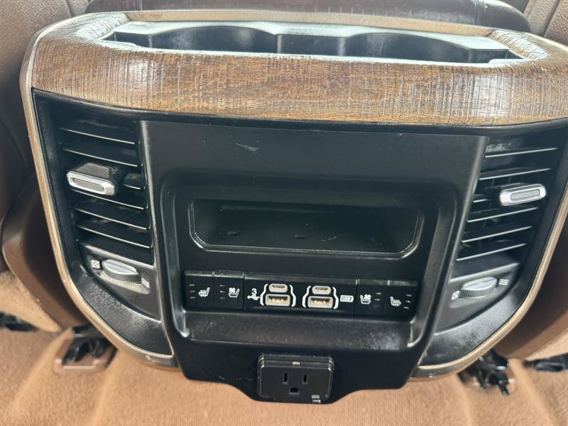 Used 2019 RAM 1500 Limited AWD/4WD image 19