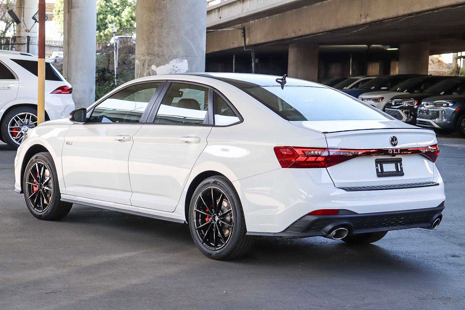 New 2026 Volkswagen Jetta GLI Autobahn FWD image 6