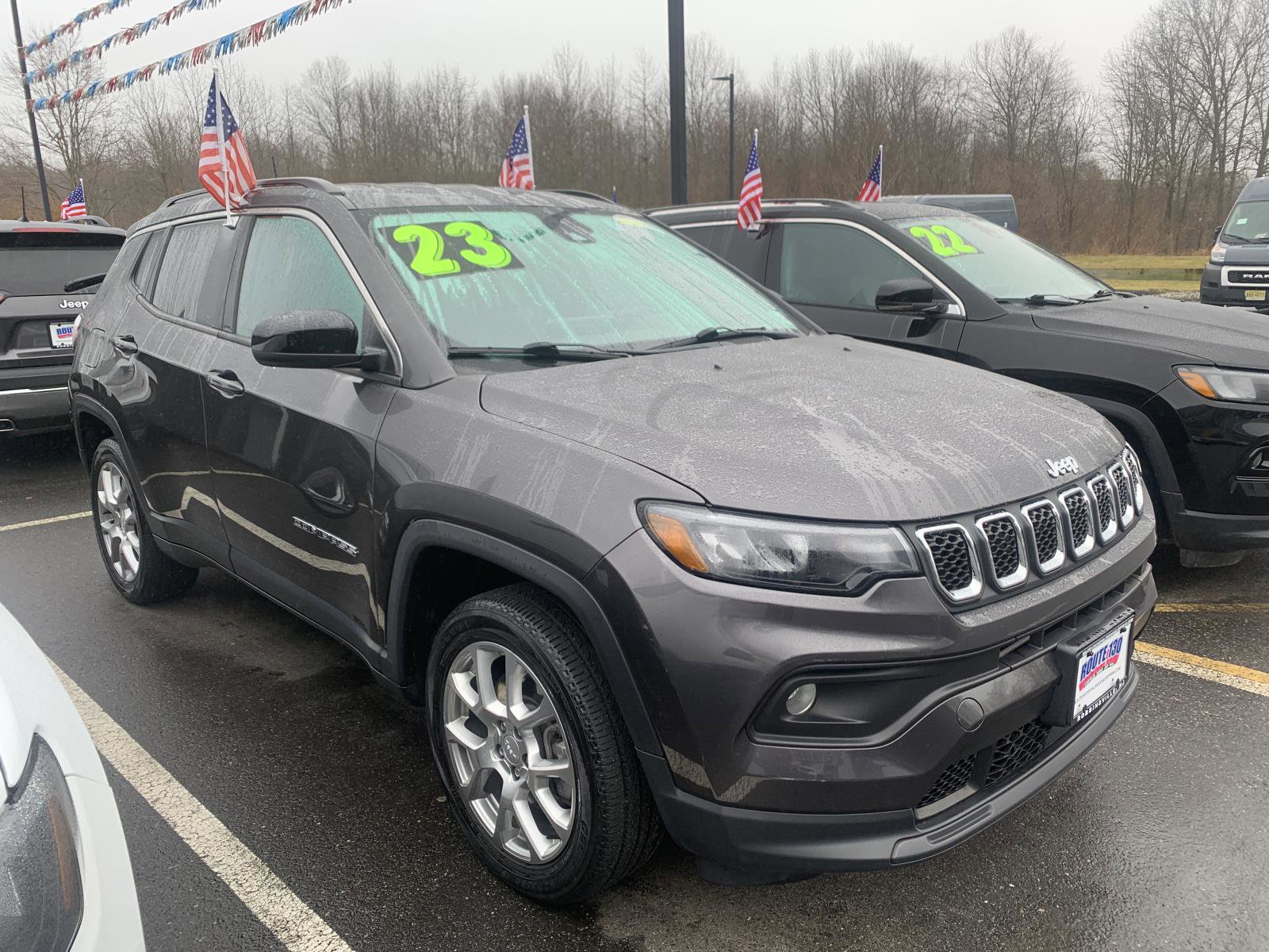 Used 2022 Jeep Compass Latitude AWD/4WD image 33