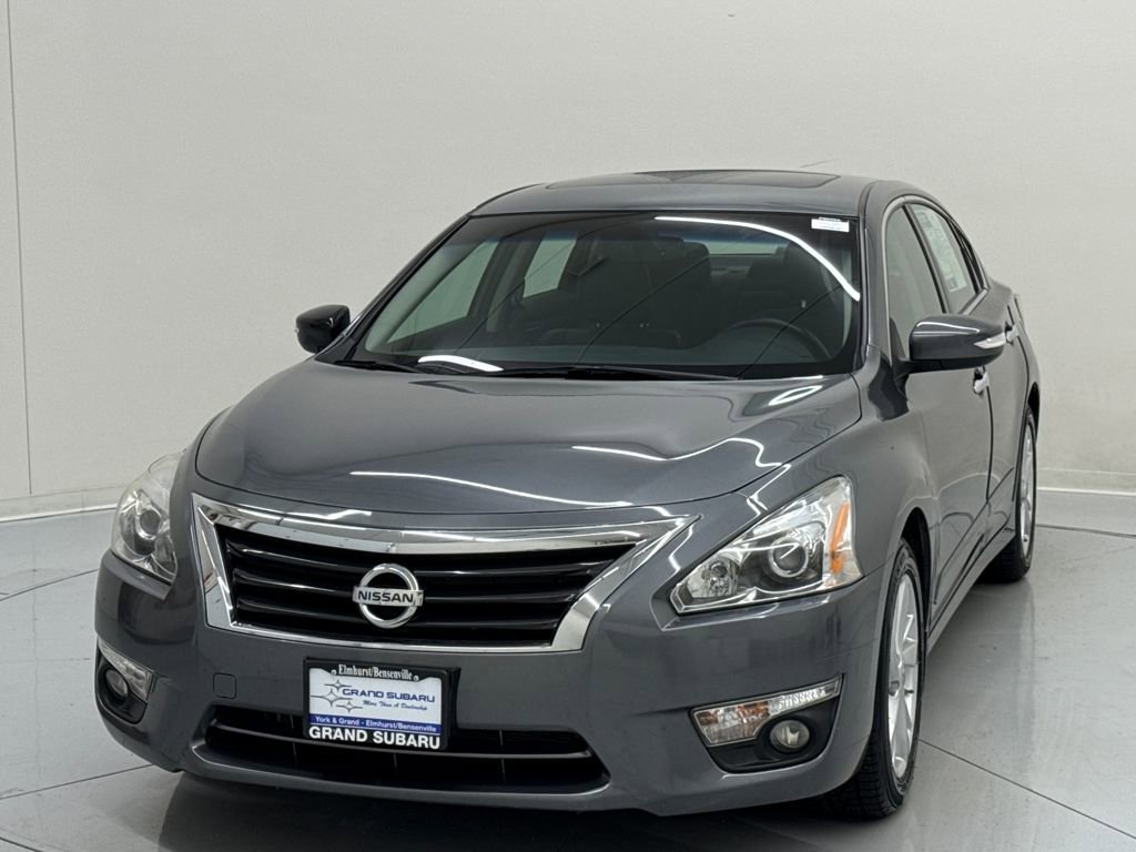 Used 2014 Nissan Altima 2.5 SL w/ Moonroof Package