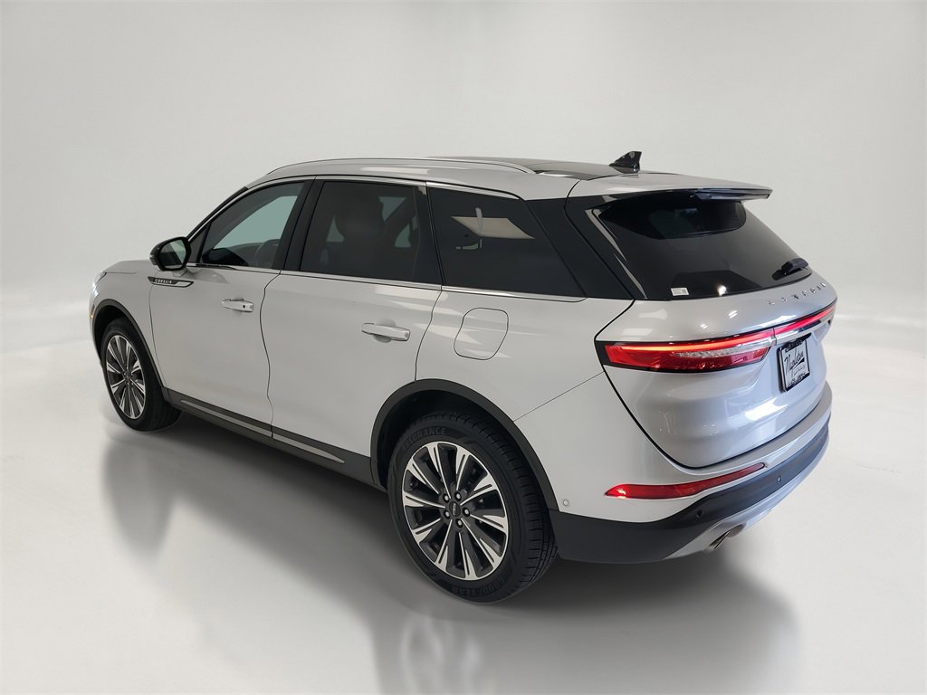 Used 2020 Lincoln Corsair Reserve w/ Equipment Group 201A image 3