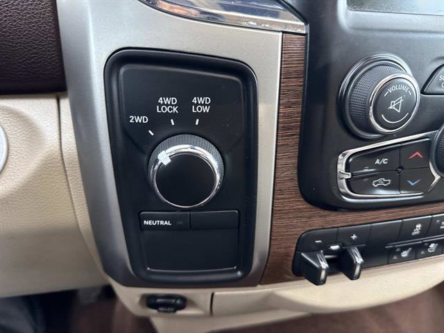 Used 2016 RAM 3500 Laramie image 25