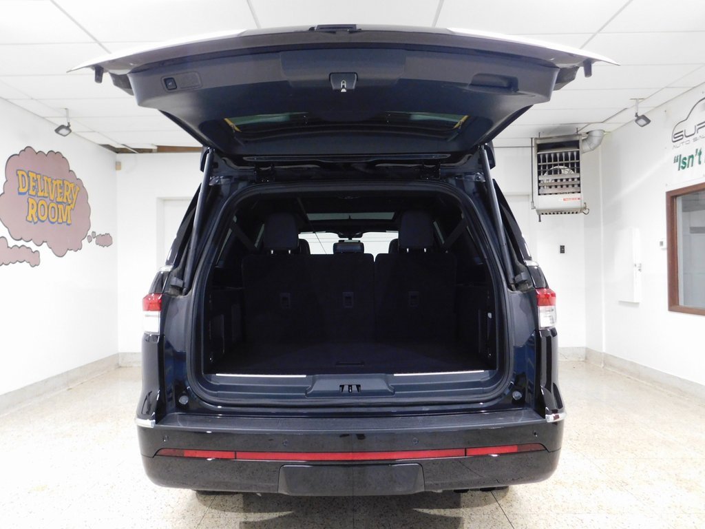 Used 2024 Lincoln Navigator L Reserve w/ Equipment Group 201A image 84