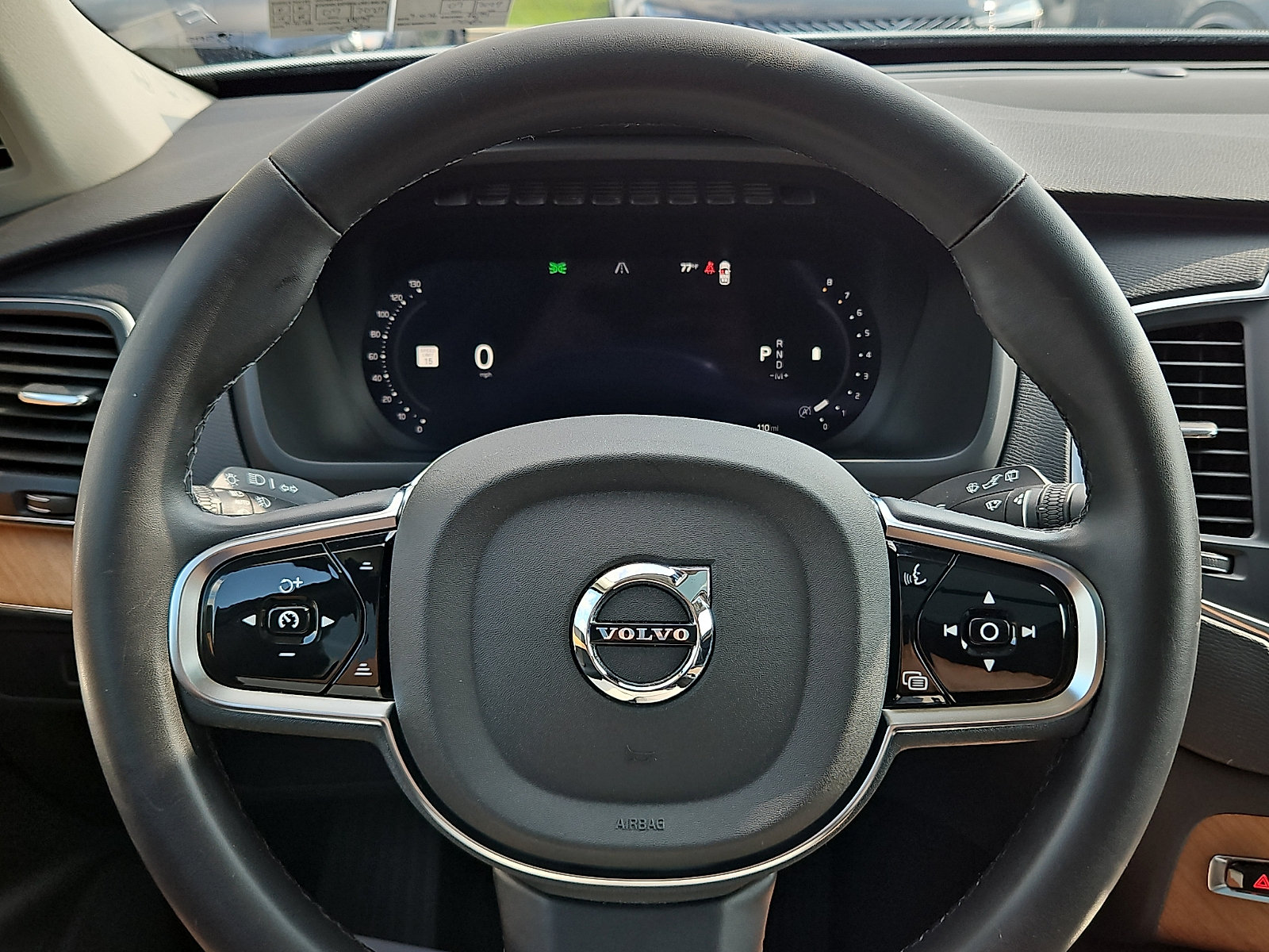 Used 2025 Volvo XC90 B6 Core AWD/4WD image 20