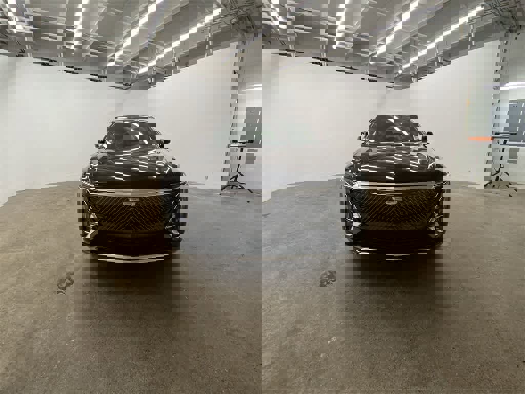 Certified 2024 Cadillac Lyriq Luxury w/ Nappa Leather Package image 9