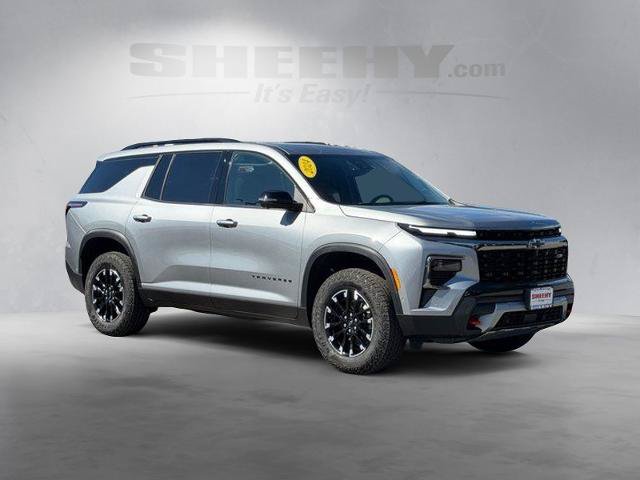 Used 2024 Chevrolet Traverse Z71 w/ Enhanced Driving Package AWD/4WD image 2