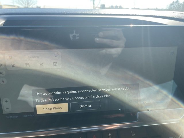 Used 2023 GMC Sierra 1500 Elevation image 25