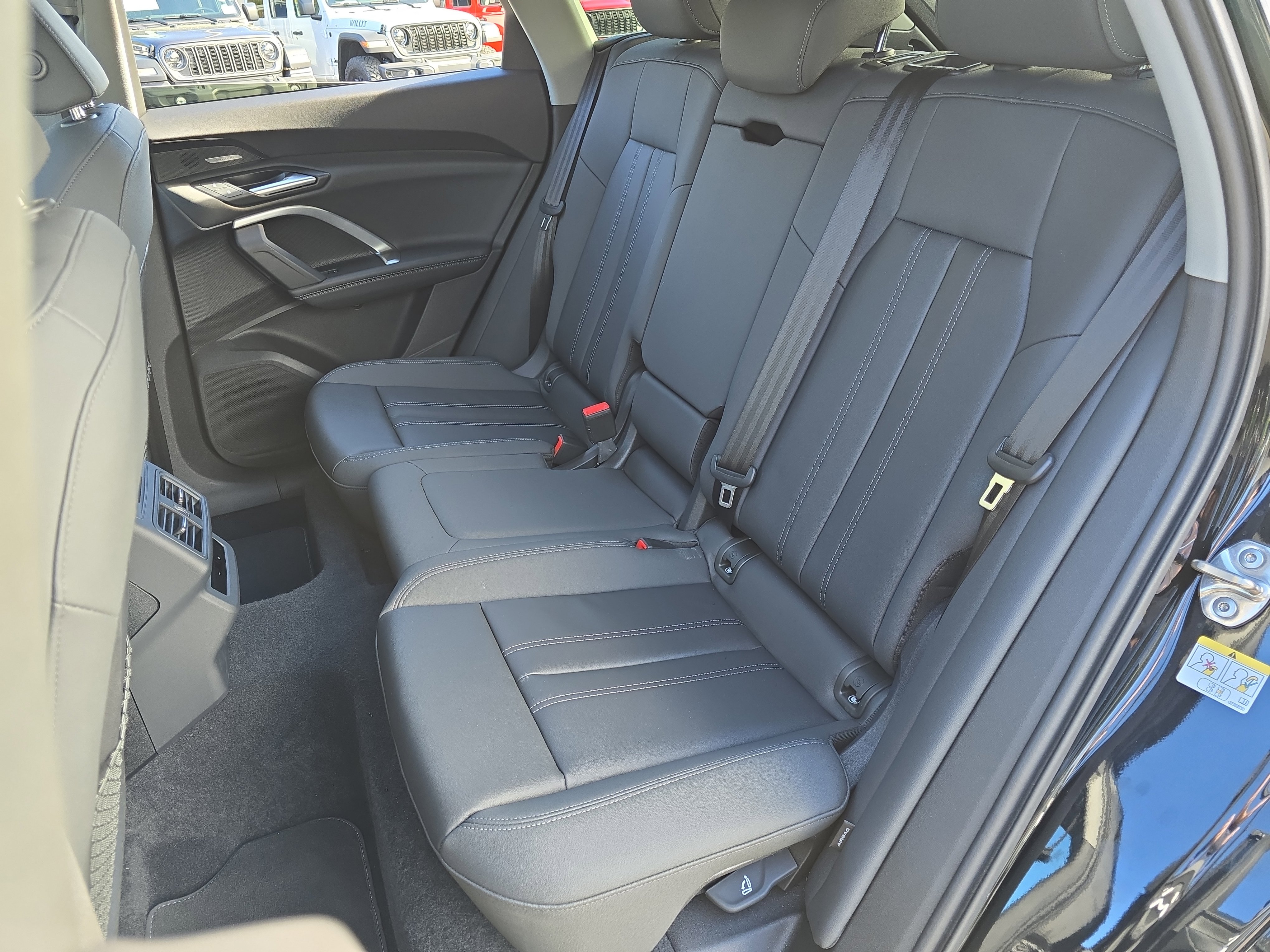 Certified 2025 Audi Q5 Premium Plus w/ Premium Plus image 14