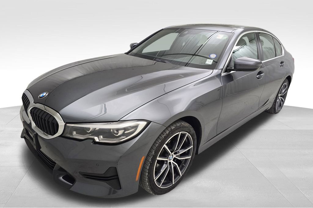 Certified 2021 BMW 330i xDrive Sedan w/ Driving Assistance Package image 5