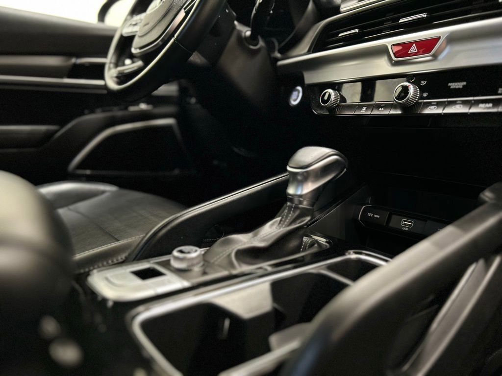 Used 2021 Kia Telluride LX image 16