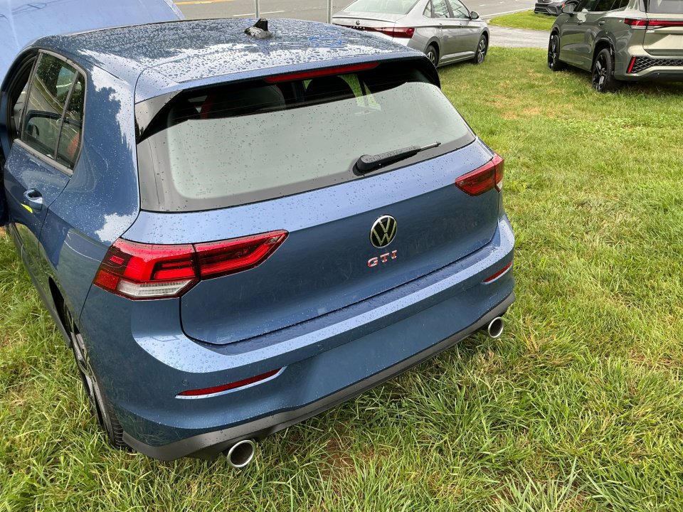 New 2025 Volkswagen GTI SE image 13