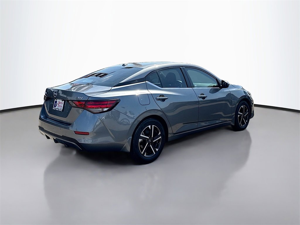 Used 2024 Nissan Sentra SV image 7