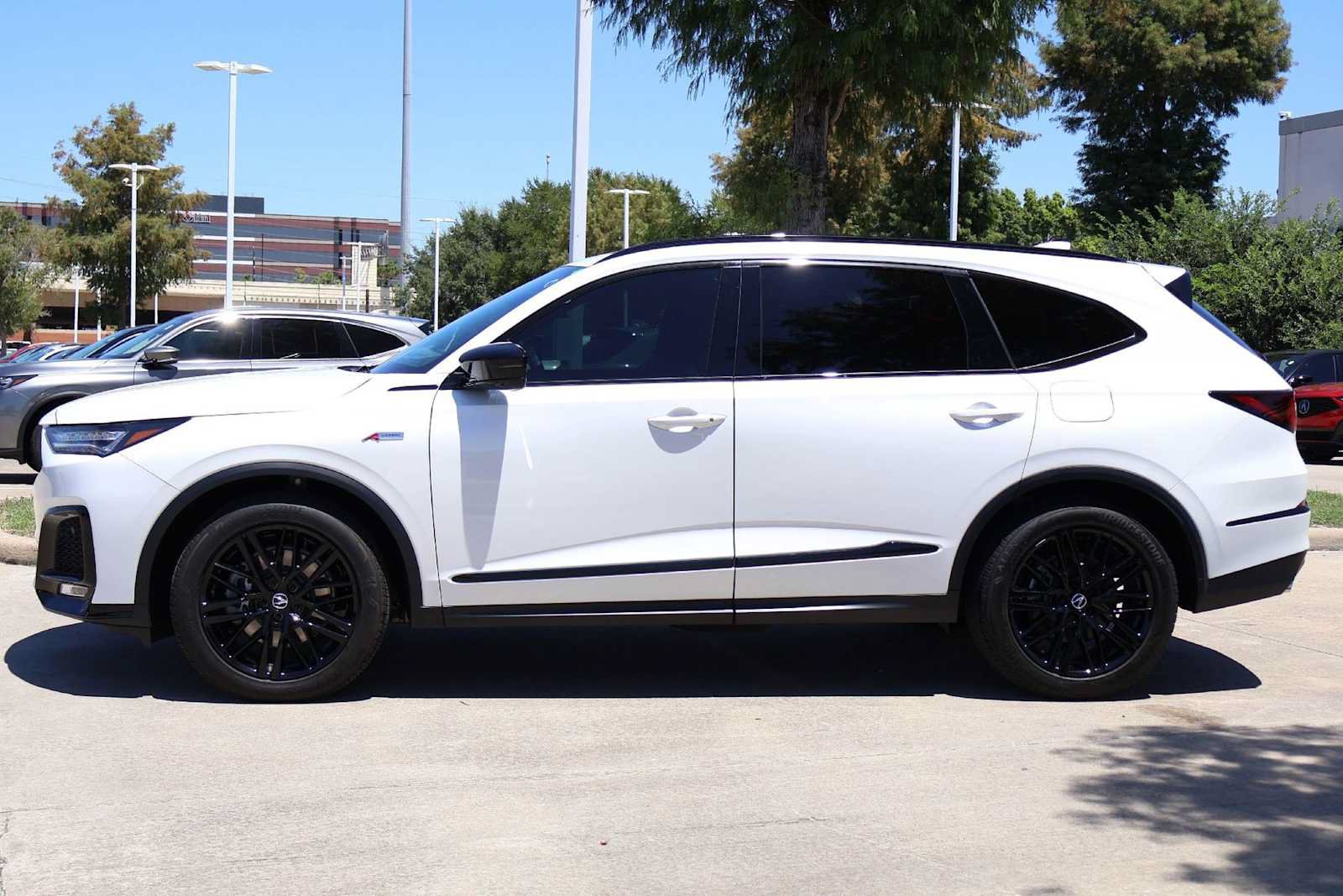 Certified 2026 Acura MDX A-Spec w/ Advance Package AWD/4WD image 3