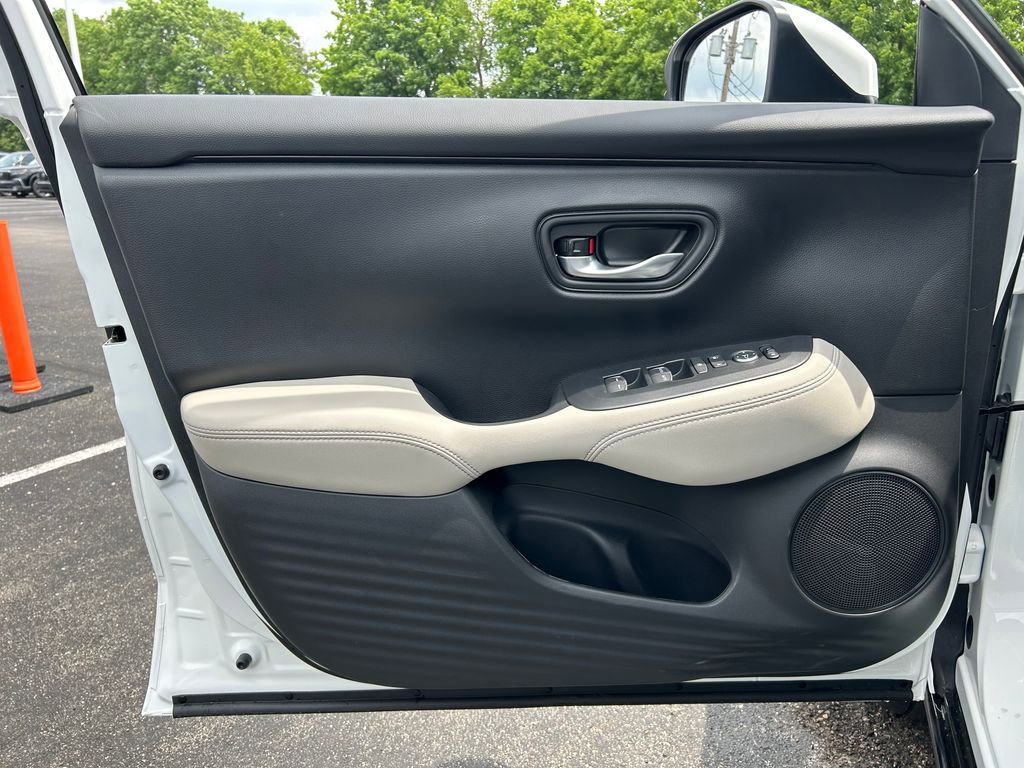 New 2027 Honda HR-V EX-L image 18