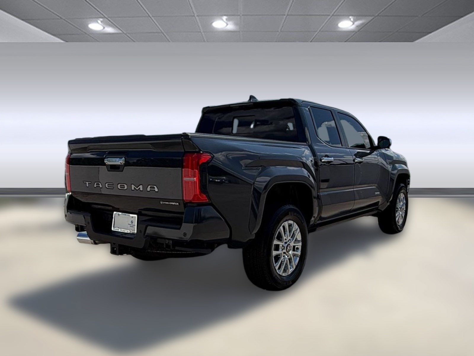Used 2024 Toyota Tacoma Limited AWD/4WD image 9