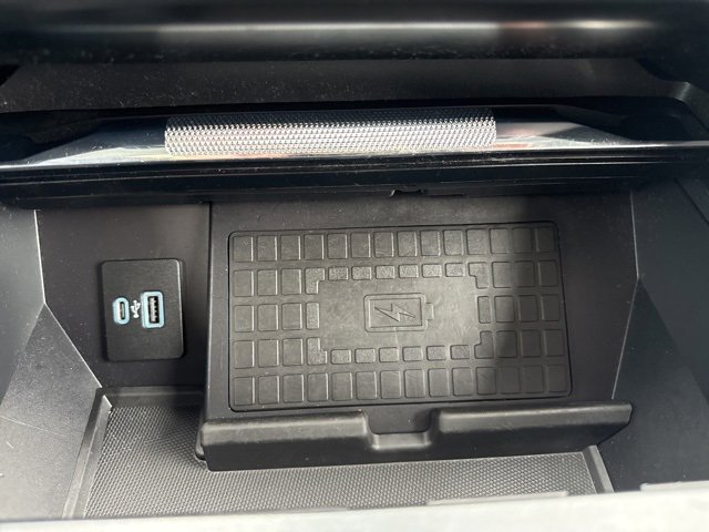 Used 2022 Ford F150 Lariat w/ Equipment Group 502A High image 16