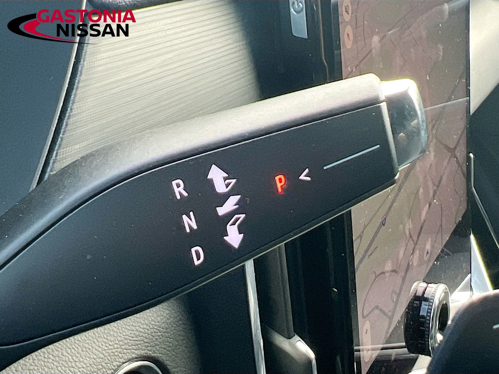 Used 2025 GMC Acadia Elevation image 22