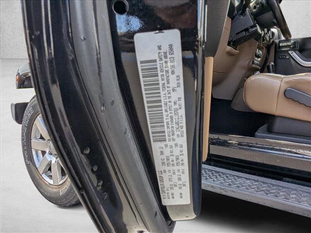 Used 2012 Jeep Wrangler Sahara w/ Connectivity Group AWD/4WD image 19