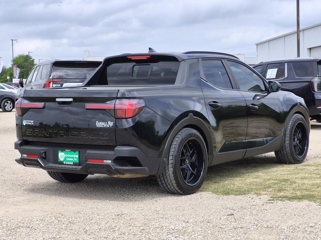 Used 2024 Hyundai Santa Cruz Night AWD/4WD image 7