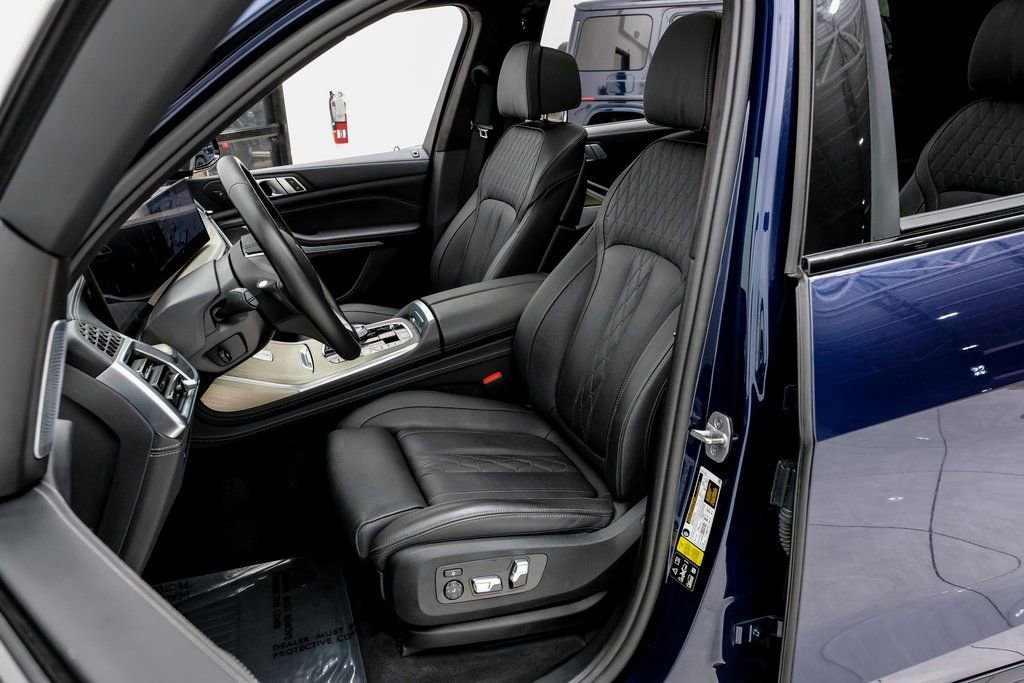 Used 2024 BMW ALPINA XB7 image 6