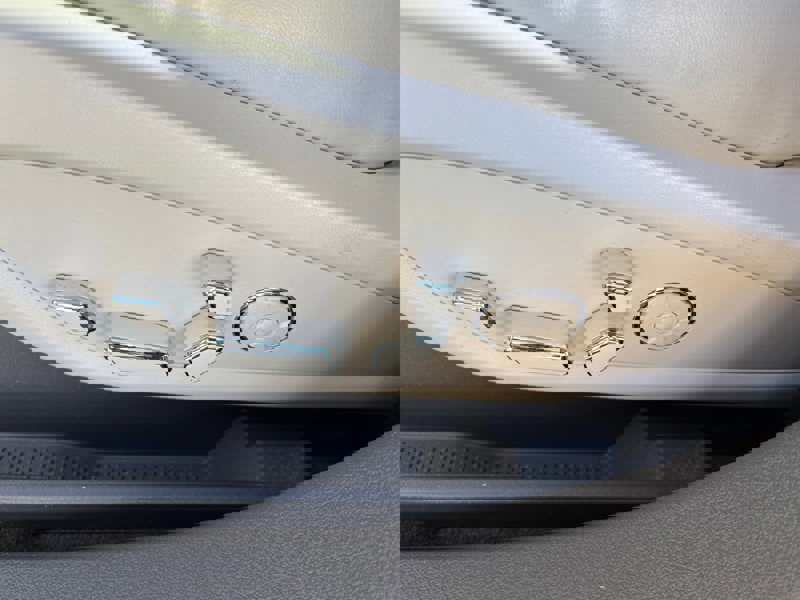 Used 2019 Lincoln Nautilus Reserve image 19