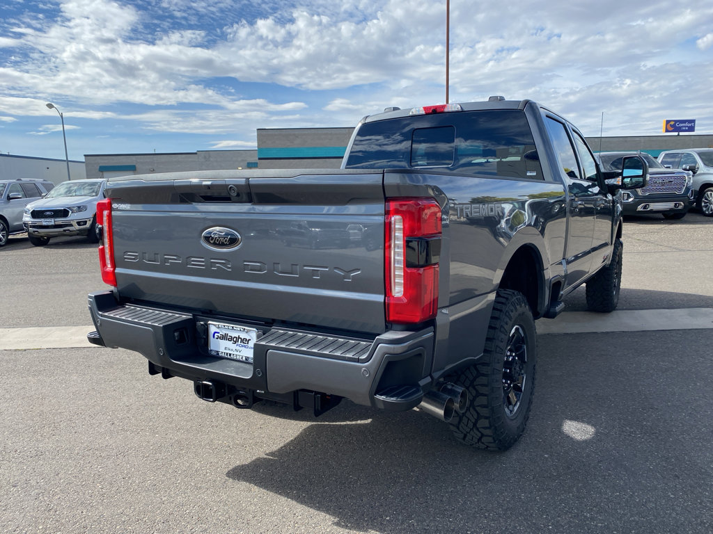 New 2026 Ford F250 4x4 Crew Cab Super Duty image 24