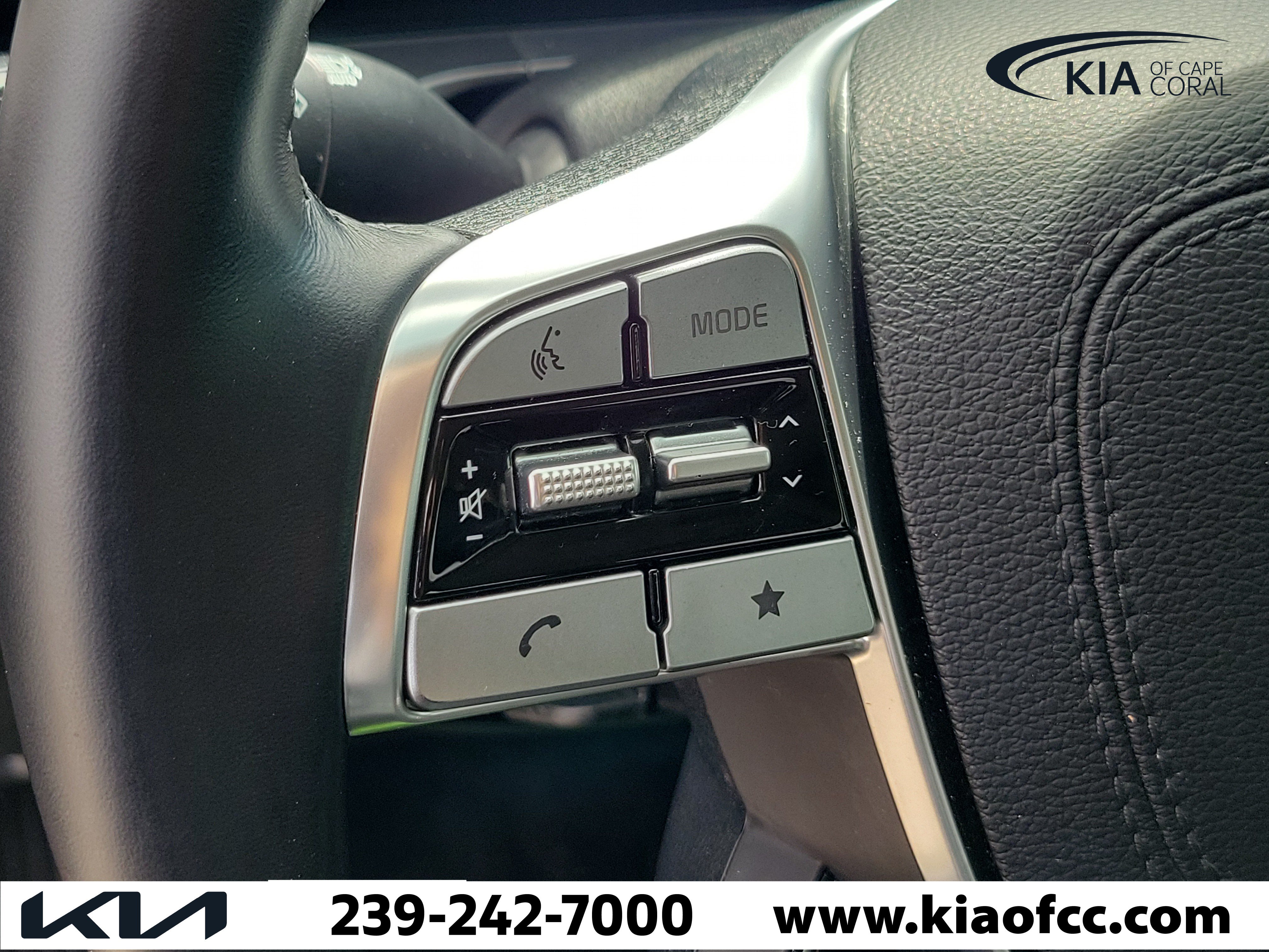 Certified 2023 Kia Telluride S w/ S Sunroof Package AWD/4WD image 26