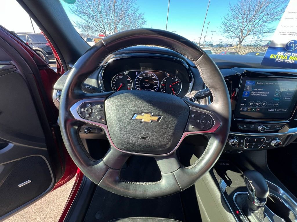 Used 2023 Chevrolet Traverse Premier image 40