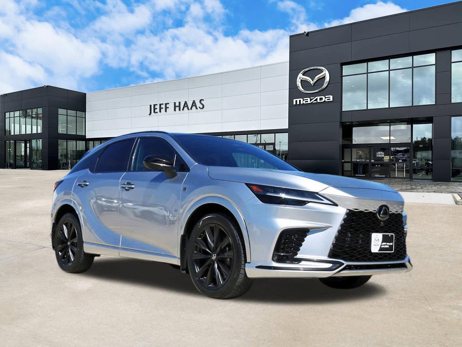 Used 2023 Lexus RX 500h F Sport w/ Accessory Package (2T) image 4