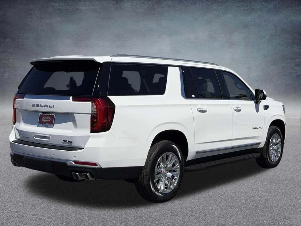 New 2026 GMC Yukon XL Denali w/ LPO, Floor Liner Package AWD/4WD image 3